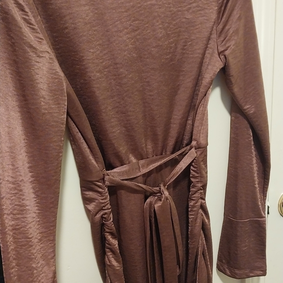 NWOT Loaha dress - Picture 7 of 8